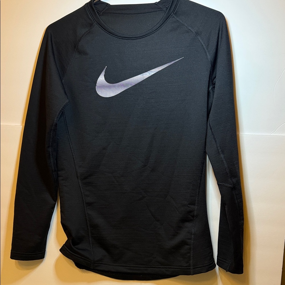 Boys Nike Pro Warm Long-Sleeve Top - black/white XL Like New